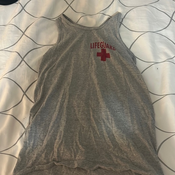 Small gray Lifeguard tank top - Picture 2 of 3